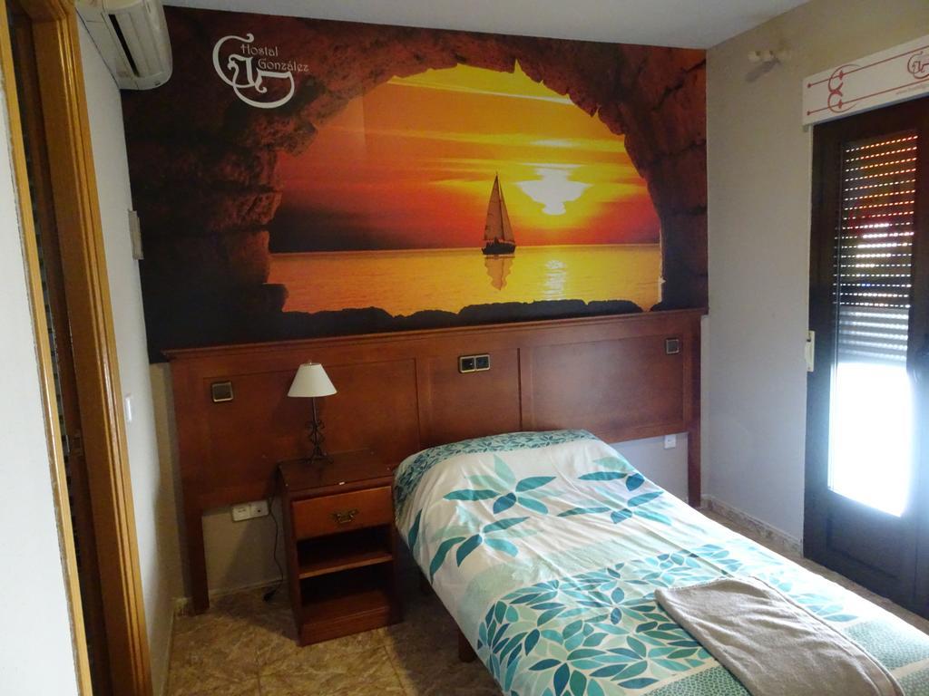 Hostal Gonzalez グアダラマ エクステリア 写真