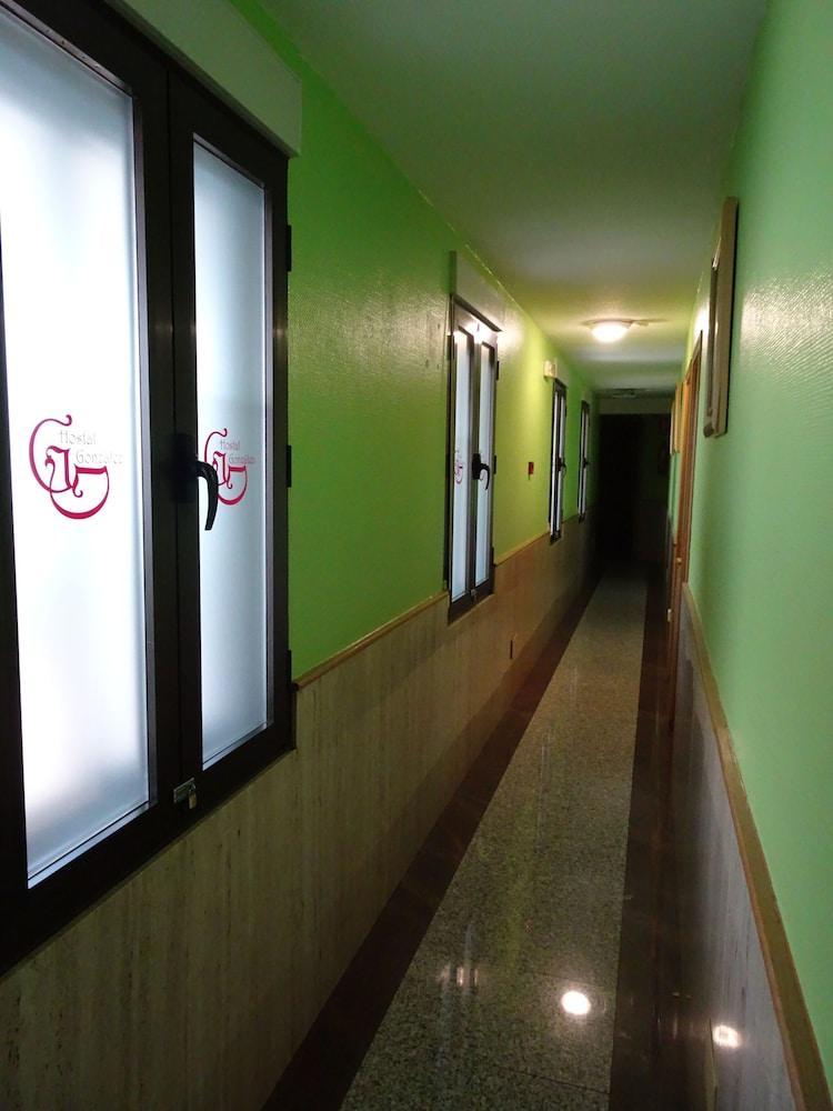 Hostal Gonzalez グアダラマ エクステリア 写真
